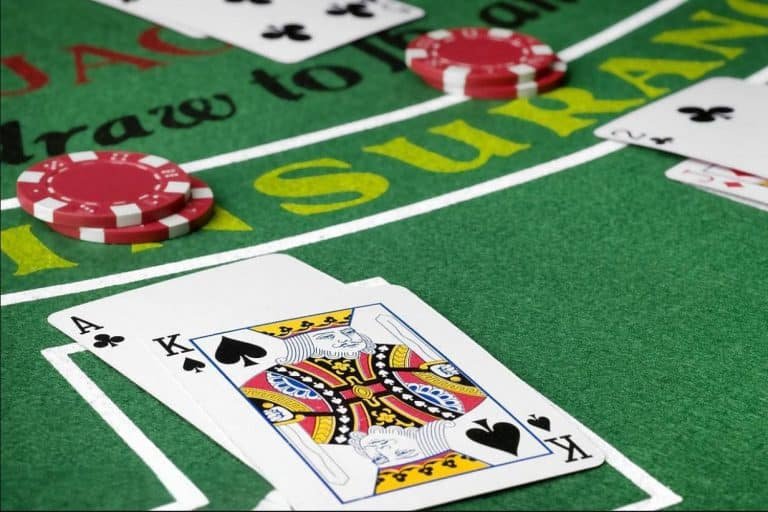 ph678 live casino table games including baccarat and roulette